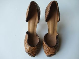 Tooled Leather Shoes High Heel Vintage 1940 Un - Worned