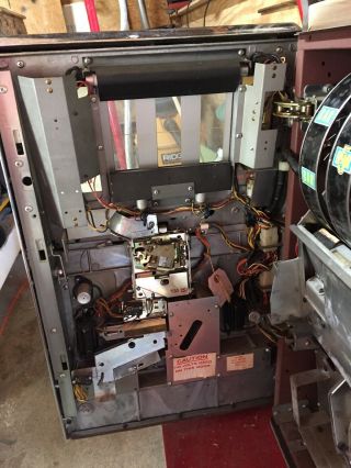 Bally Antique Slot Machine 3 Reel,  Broken 4