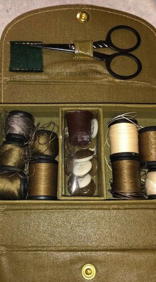 Vintage Military U.  S.  Army Wwii Sewing Kit Belding - Corticelli With Scissors