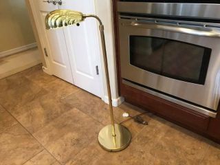 Vintage Gold Brass Colored Hollywood Regency Metal Floor Lamp Clam Shell Shade