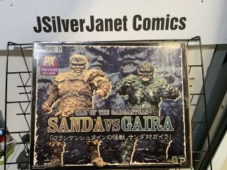 X - Plus War Of The Gargantuas Sanda Vs Gaira Previews Ex 2013 Mib Godzilla Rare