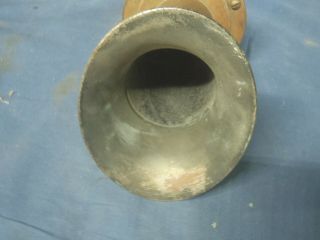 VINTAGE BRASS ERA KLAXET ELECTRIC HORN FORD BUICK T KLAXON VCCA OPTION OLD 2