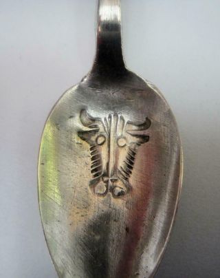 Vintage Hand Crafted INDIAN Sterling Souvenir Spoon with Steer Head in Bowl 3