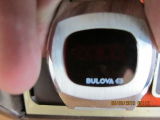 Vintage Mens Bulova Computron Quartz LED Watch Box Book,  MINTY 4