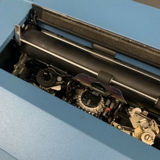 Vintage IBM Selectric II Correcting Typewriter Blue Color 3