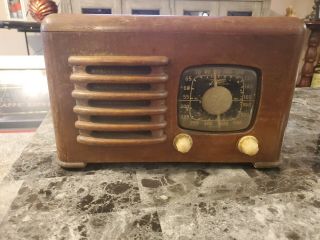 Vintage Antique Wood Zenith Long Distance Radio Tube Model 60625