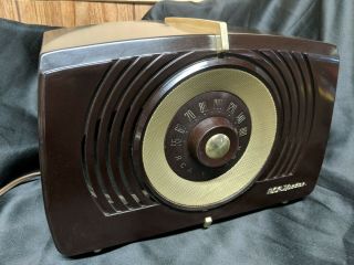 Rca Victor Model X - 551 Bakelite Tube Am Radio Vintage