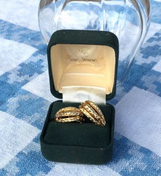 Vintage 14k Gold Triple Row/arch Diamond Cut Huggie Hoop Earrings 3.  85g 14kΘ