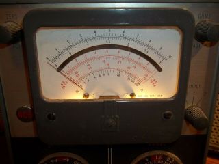 VINTAGE Dumont 405 Vacuum Tube Voltmeter,  Mod.  440 Type 447,  120 V,  50 - 400 Hz 5