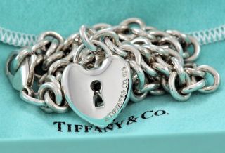 Rare Tiffany & Co.  Sterling Silver Large Heart Keyhole 18 " Heavy Link Necklace