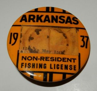 1937 Arkansas Non - Resident Fishing License Pinback