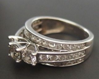 Vintage 14k Gold 1.  00 Ct Tw Ladies Diamond Ring