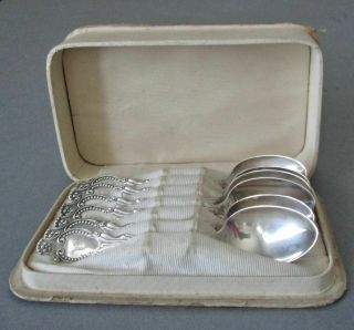 6 Antique SILVER Spoons Repousse FLOWERS Beading TIFFANY Orig Pesentation Box 2