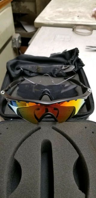 Vintage Oakley Pro M Frame Unibody Sunglases With Lenses Case And Sock.