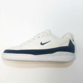 Vintage Nike Wmns Courtster “og” Sz.  8.  5