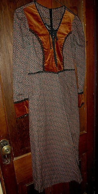VTG Gunne Sax dress by Jessica S.  F.  rust brown velvet cuffs Vneck laceup bodice 4