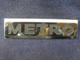 Vintage Ih International Harvester Metro Van Emblem Script 2752677 - Ri