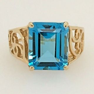14k Yellow Gold Emerald Cut Blue Topaz Ring 4.  65 Grams Sz 7 Signed Ev Not Scrap