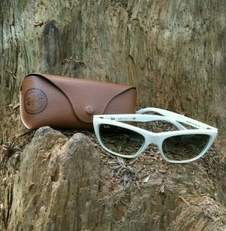 Vintage Mens Ray - Ban Sunglasses White Frames Polarized Rb 4154 671/32 Italy
