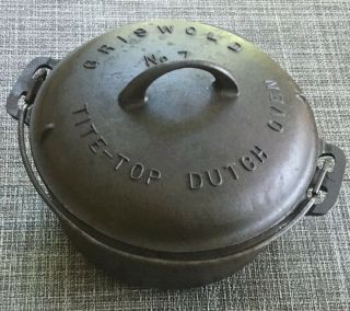 Antique Griswold No 7 Cast Iron Tite - Top Dutch Oven Complete With Trivet