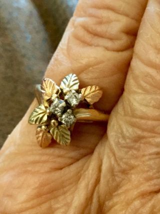 Vintage 10k Black Hills Gold 3 Diamond Ring Size 5.  5 Natural Diamonds