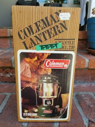 Vintage Coleman Green Dual Mantle Lantern Model 220k195 Never Opened