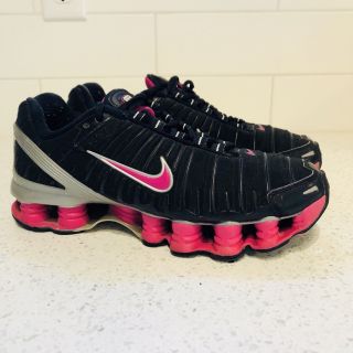 Women’s Nike Vintage Pink Black Deliver Shox 050709 Sz 8