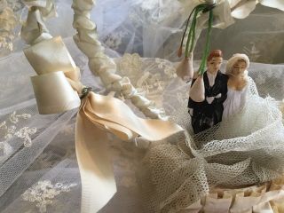 Antique Vtg Heart Shape 1930 - 40 ' s wedding bridal cake topper satin ribbon tulle 4
