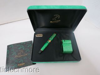 Vintage Aurora Limited Edition Primavera 2115 Green Fountain Pen 18k Nib