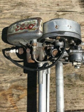 Vintage / Antique 1930’s Evinrude Elto 1.  5 hp 2 Stroke Gas Outboard Motor 12