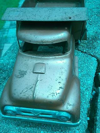 Vintage 1957 tonka toys hydraulic dump truck. 3