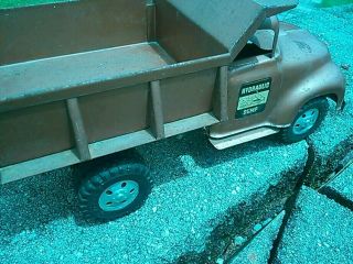 Vintage 1957 tonka toys hydraulic dump truck. 6