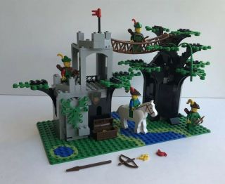 Vintage Lego Castle - Forestmen 