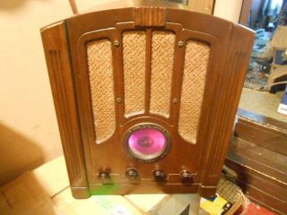 Vintage Rca Victor Model 125 Tombstone Tube Radio