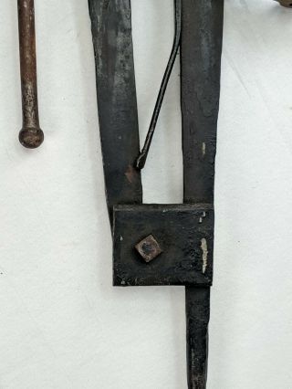 Vintage Colombian Post Vise No.  10 - cleveland Blacksmith Leg 6