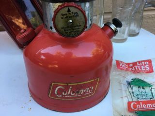 Vintage Coleman 200A lantern dated 9 / 1955 US 3