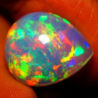 7.  90 Ct Exceptional Quality Extremely Rare Ethiopian Welo Opal - Ebb37