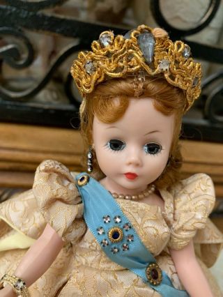 RARE Vintage Madame Alexander Englands Queen Elizabeth Cissette Doll Coronation 4