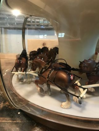 Vintage Budweiser Clydesdale Rotating Parade Carousel Motion Beer Light Sign 2