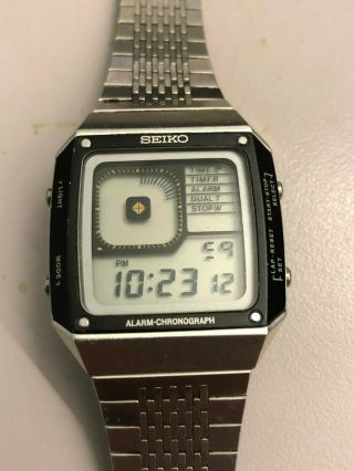Vintage Seiko G757 - 4010 James Bond Digital Lcd Watch On Bracelet