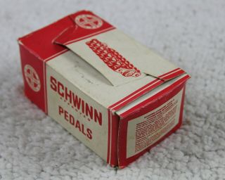 NOS Vintage 1966 - 1970 SCHWINN Stingray 1/2 