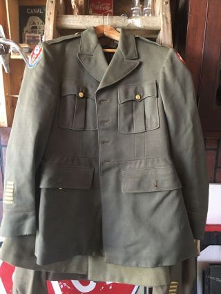 Regulation Ww2 U.  S.  Army Officers Jacket With Badges Patches Insignia Coat