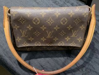 Vintage Pre - Owned Monogram Louis Vuitton Clutch Authentic Mini Looping