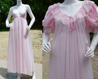 Vintage 2 Piece Tosca Pink Petal Chiffon Nightgown & Peignoir Set Sz L