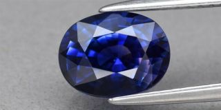 Rare 2.  28ct 8.  4x6.  4mm IF Oval Natural Color Change Sapphire,  Ceylon 2