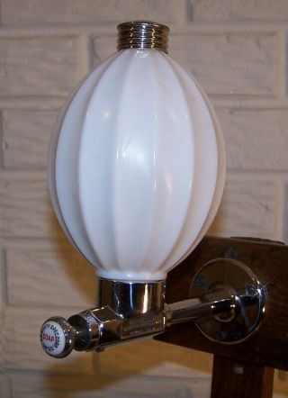 Vintage US SANITARY SPECIALTY CORP.  soap dispenser.  Patented Oct.  6 1925. 2