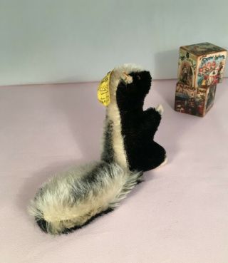 RARE Uncatalogued Steiff Begging Skunk ALL ID ' s 5