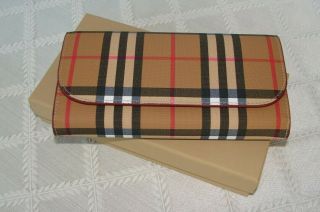 Nwt Burberry Continental Wallet In Vintage Check And Mahogany Leather Trim