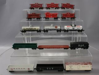 American Flyer Ho Scale Vintage Freight Cars: 124,  33119,  127,  33505,  33558,  333