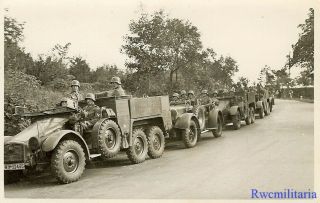 Port.  Photo: Best Wehrmacht Mot.  Truppe W/ Krupp L2h143 Trucks & Horch Pkw Cars